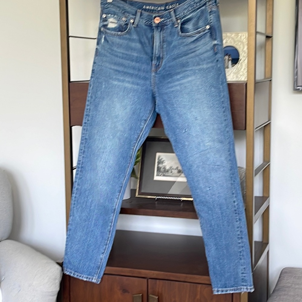 American eagle 90’s slim boyfriend jeans
